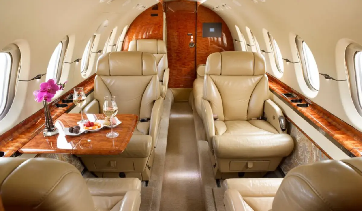 Beechcraft - Hawker 900XP - Best Midsize Jet Rentals - Best Preowned Jets - Exclusive Concierge Club.webp